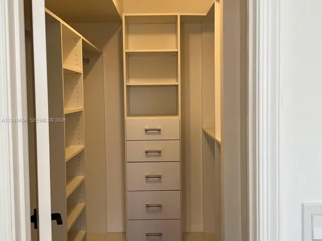 $3,000 | 250 John F Kennedy Drive, Unit 303, Atlantis, FL 33462