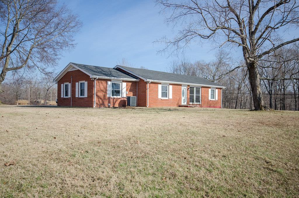 511 Ed Harris Road Ashland City, TN 37015 - Photo 2 of 15 Gallery Image 2