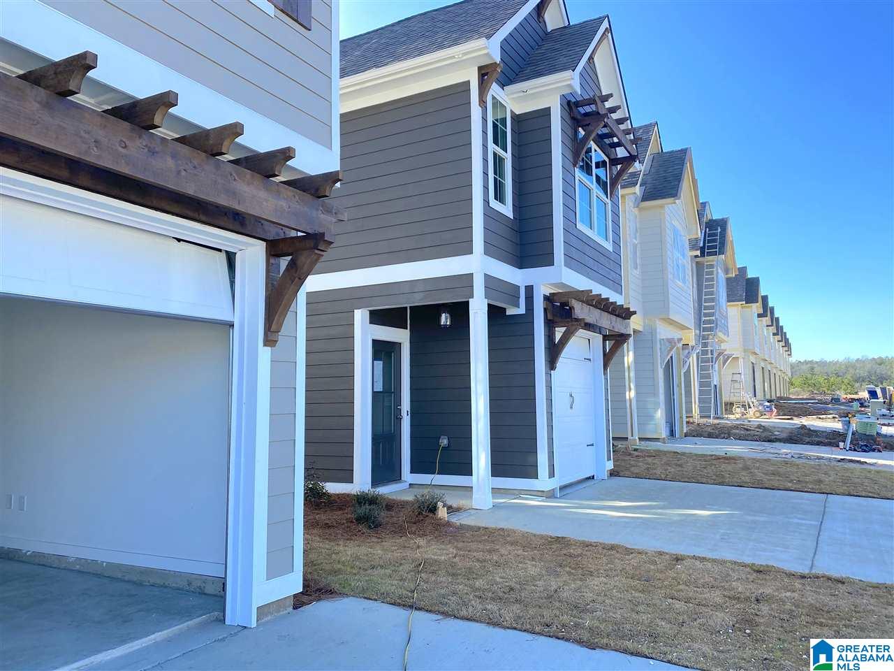 232 Creek Run Way Calera, AL 35040 - Photo 2 of 31
