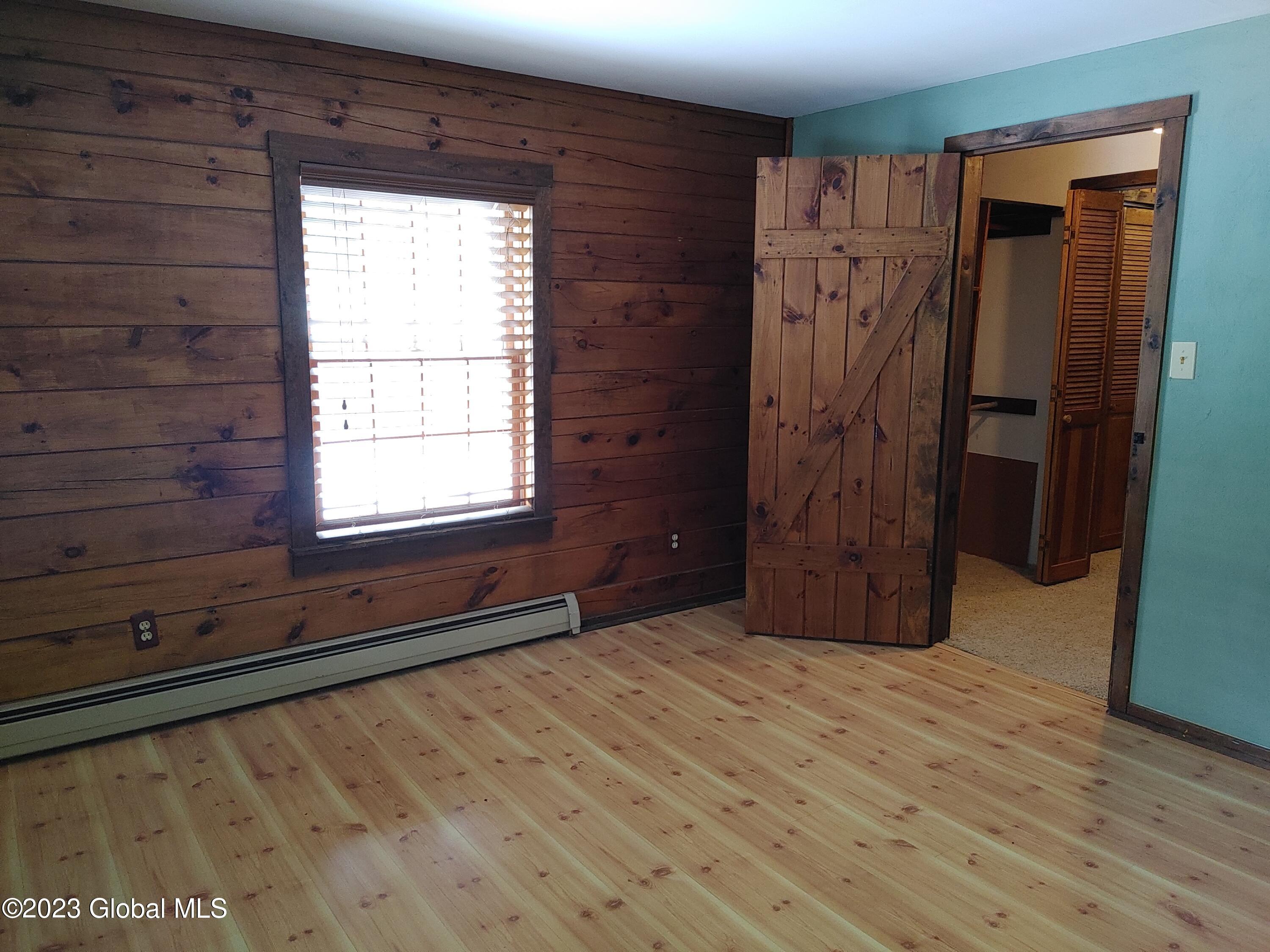 47 Sam Curran Road Crown Point, NY 12928 - Photo 29 of 38 0206231258d