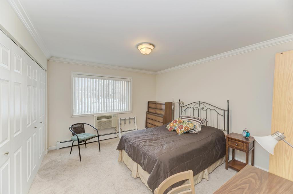 2234 South Goebbert Road, Unit 118 Arlington Heights, IL 60005 - Photo 16 of 21 Gallery Image 16