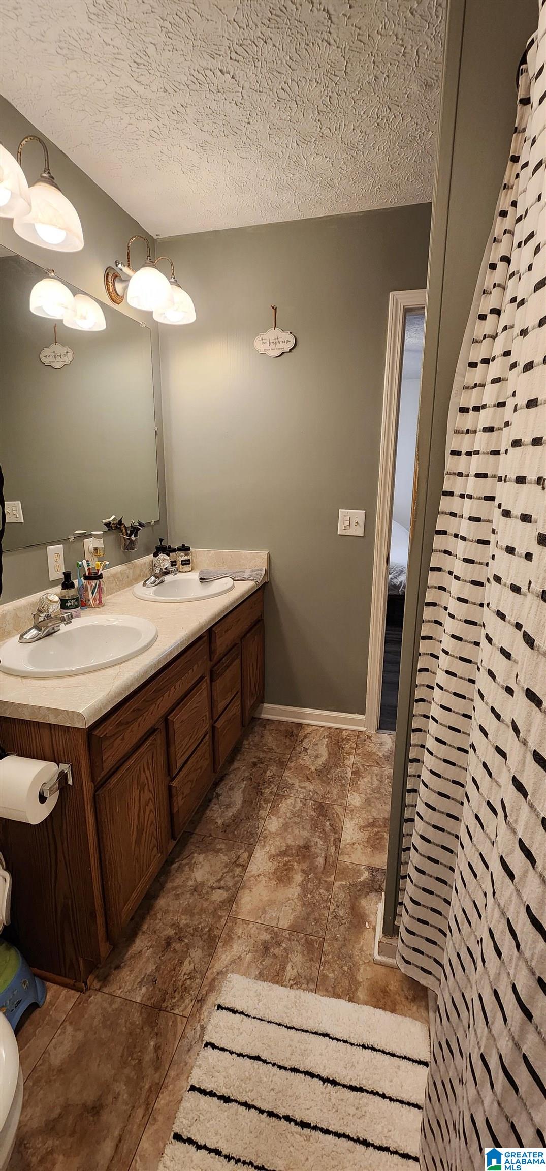 284 Warren Drive Weaver, AL 36277 - Photo 15 of 20