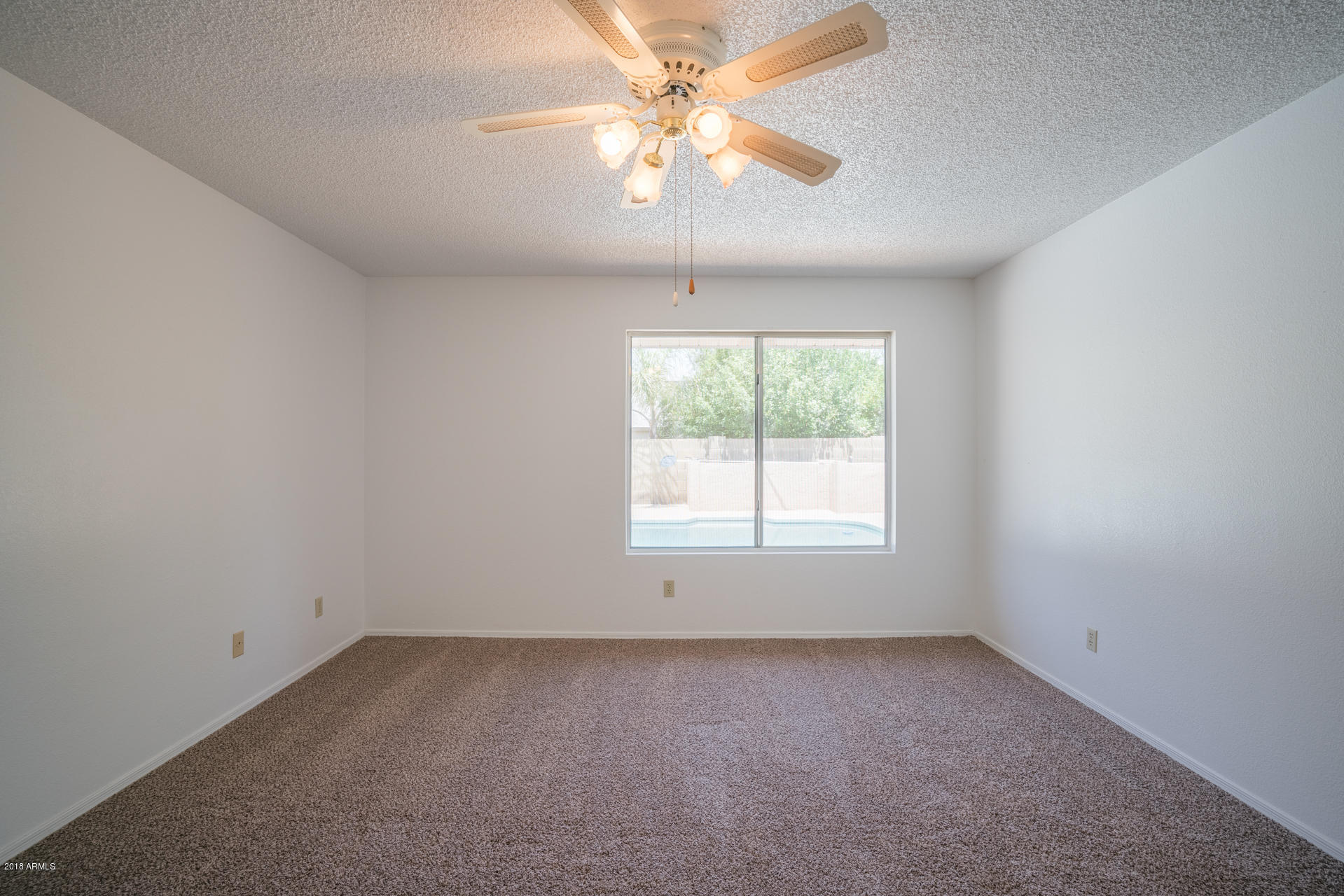 7724 West Redfield Road Peoria, AZ 85381 - Photo 11 of 25 photo_11