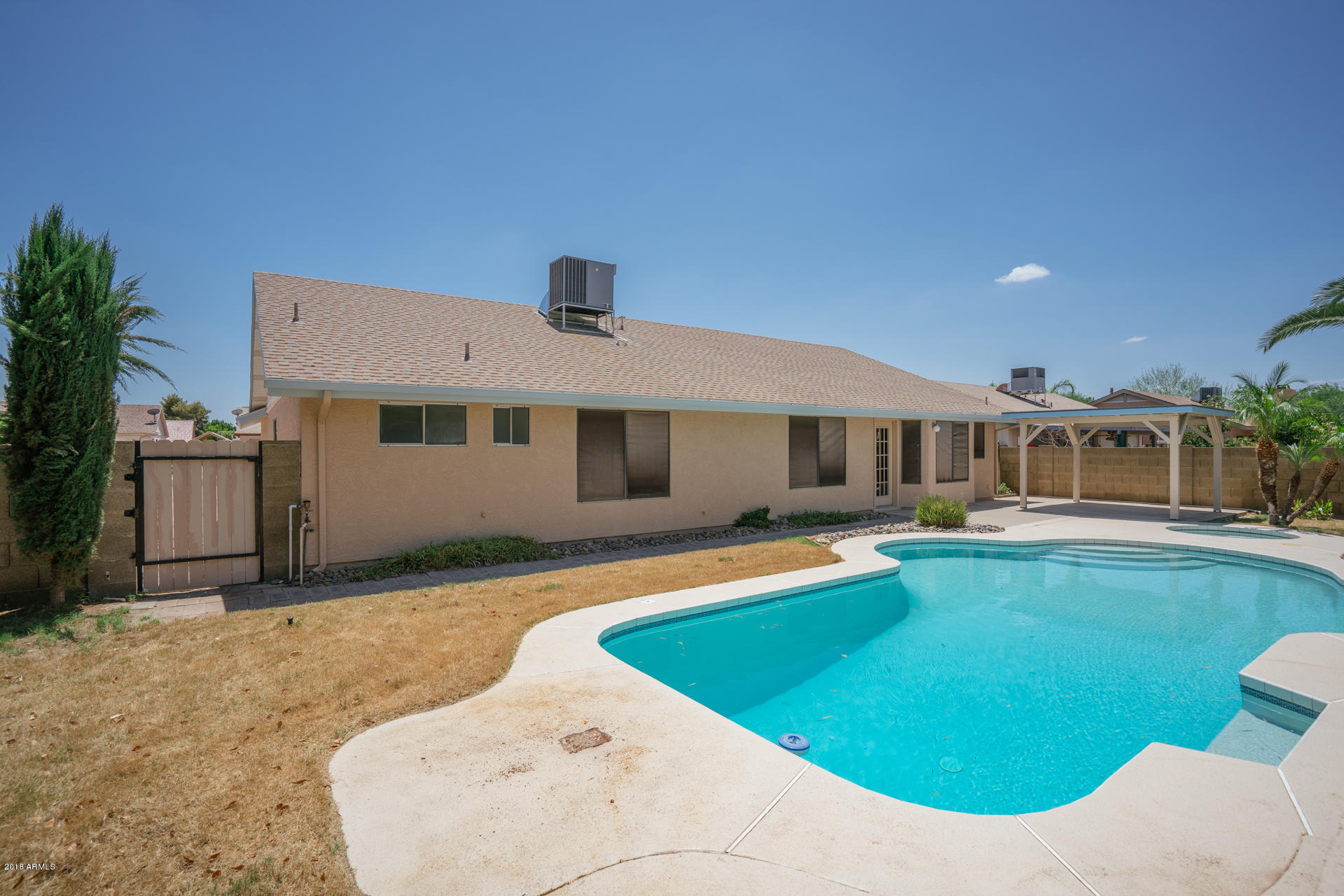 7724 West Redfield Road Peoria, AZ 85381 - Photo 5 of 25 photo_05