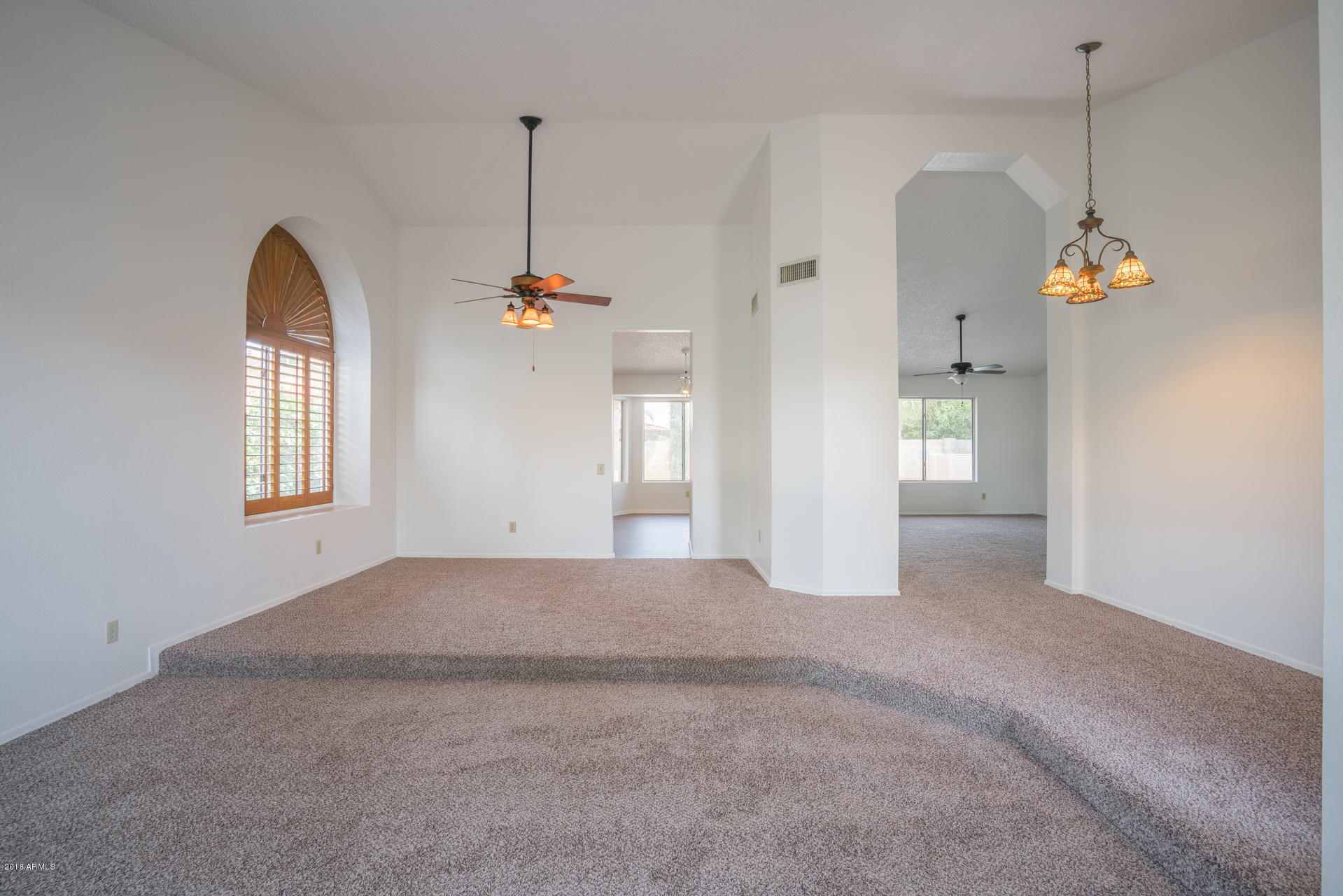 7724 West Redfield Road Peoria, AZ 85381 - Photo 10 of 25 photo_10