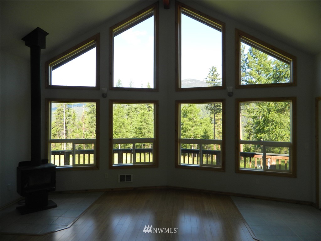 343 Summer Road Tonasket, WA 98855 - Photo 12 of 27 Gallery Image 12