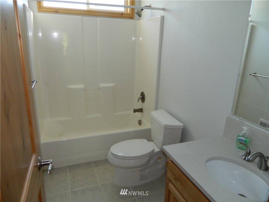 343 Summer Road Tonasket, WA 98855 - Photo 16 of 27 Gallery Image 16