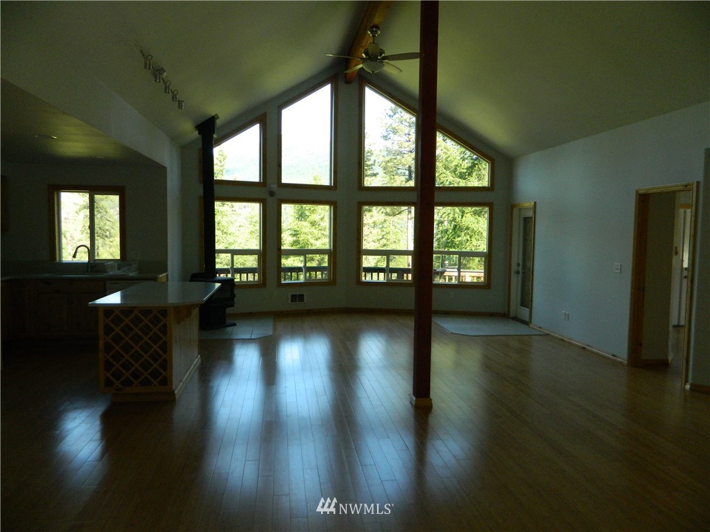 343 Summer Road Tonasket, WA 98855 - Photo 10 of 27 Gallery Image 10
