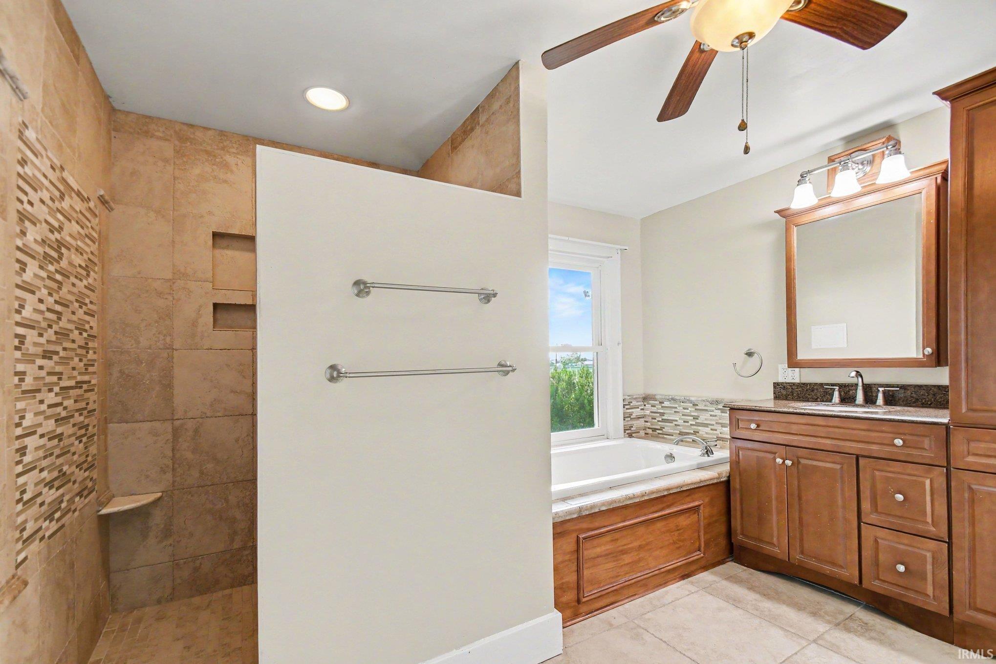 24567 Brick Road South Bend, IN 46628 - Photo 29 of 35