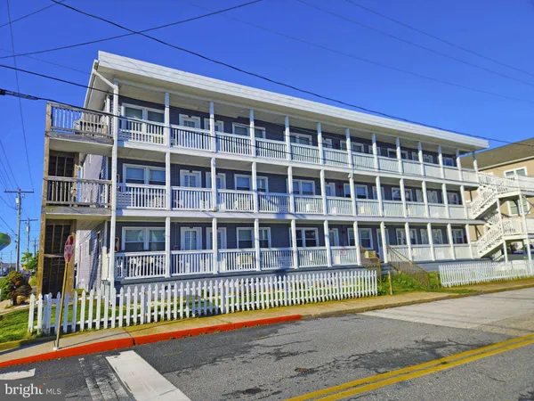 $249,900 | 409 St Louis Avenue, Unit 59, Ocean City, MD 21842