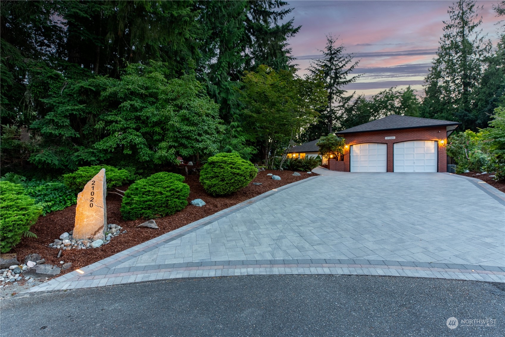 21020 49th Avenue Southeast Bothell, WA 98021 - Photo 4 of 39 a view of a house with backyard and plants