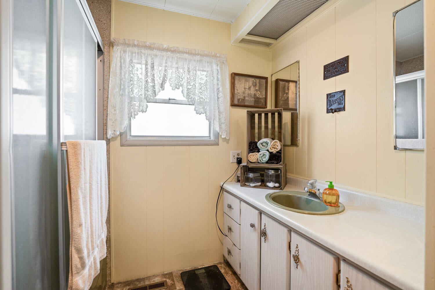 61310 Parrell Road, Unit 6 Bend, OR 97702 - Photo 14 of 26 61310ParrellRd#6-13