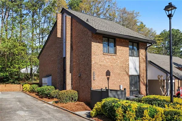 $324,000 | 3293 Clairmont N Northeast, Atlanta, GA 30329