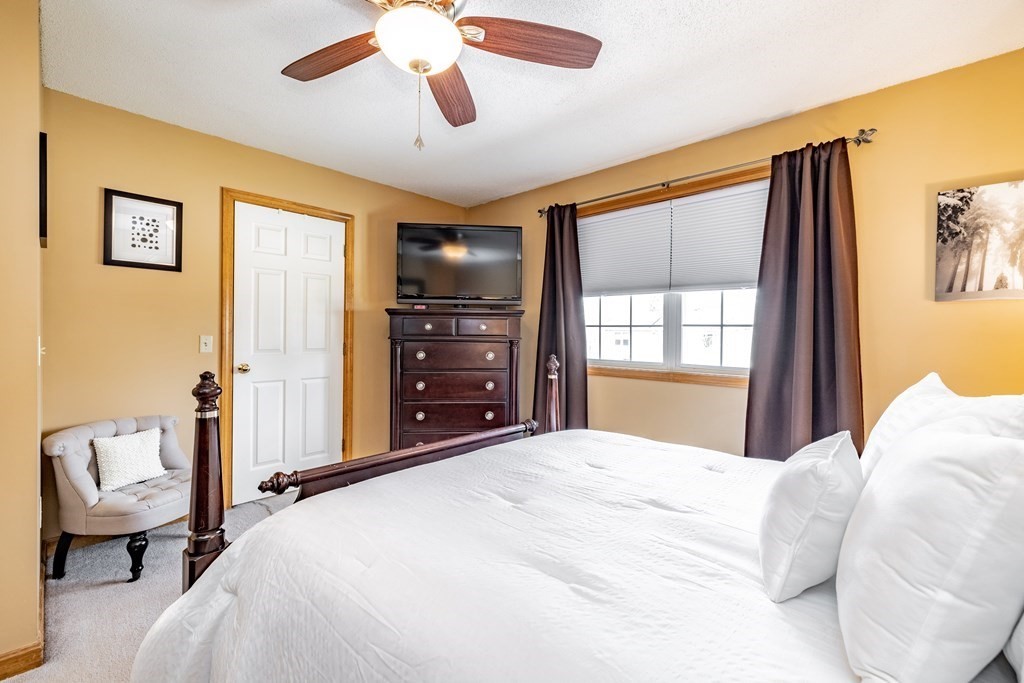 50 Wallace Street Springfield, MA 01119 - Photo 14 of 36 Gallery Image 14