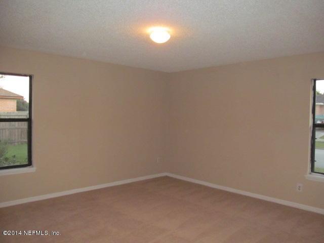 2233 Mareeba Road East Jacksonville, FL 32246 - Photo 12 of 18 2233 Mareeba Rd E (37)