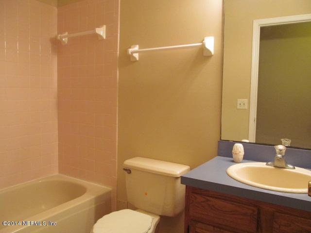 2233 Mareeba Road East Jacksonville, FL 32246 - Photo 13 of 18 2233 Mareeba Rd E (31)
