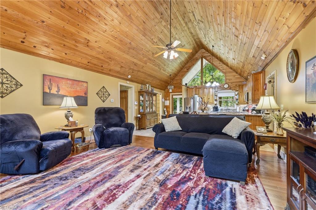 355 Huffines Mill Road Reidsville, NC 27320 - Photo 12 of 50