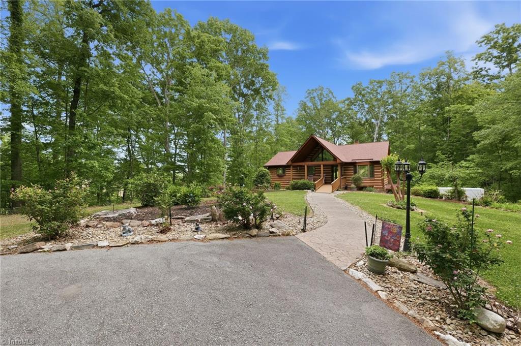 355 Huffines Mill Road Reidsville, NC 27320 - Photo 2 of 50