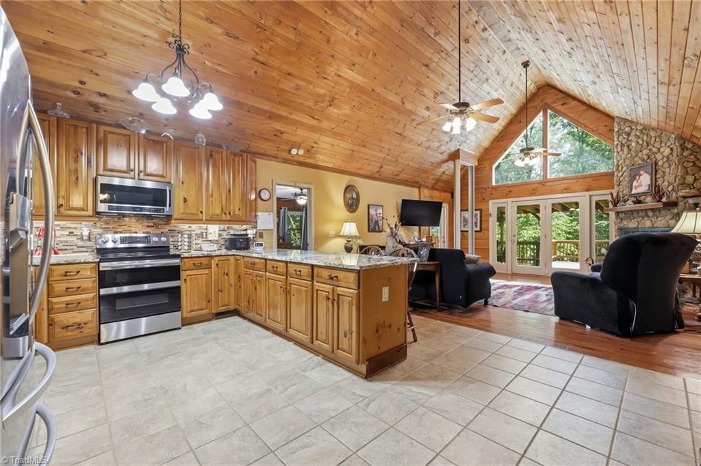 355 Huffines Mill Road Reidsville, NC 27320 - Photo 6 of 50