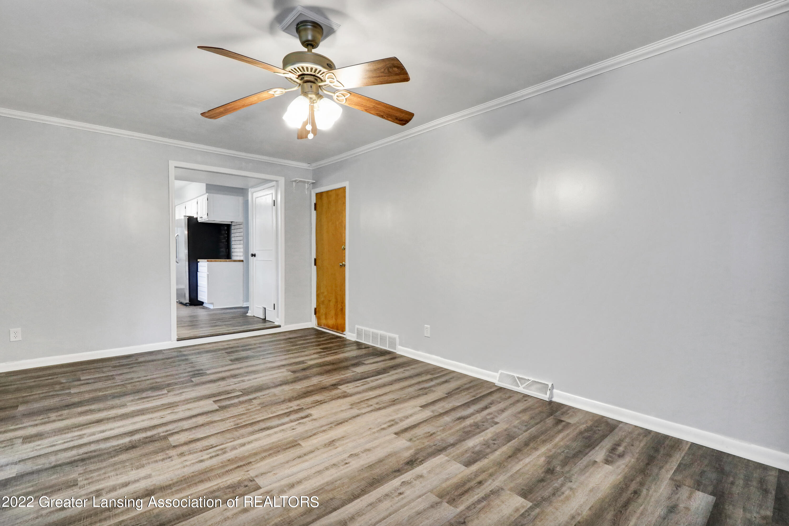 3019 Risdale Avenue Lansing, MI 48911 - Photo 15 of 39 9I3A5432