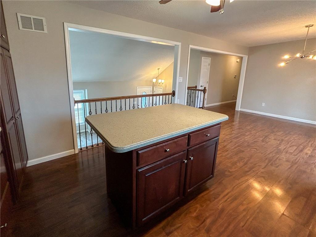 732 Southwest Raintree Drive Lee's Summit, MO 64082 - Photo 11 of 28