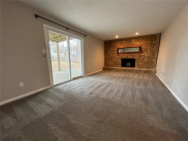 $338,000 | 732 Southwest Raintree Drive, Lee's Summit, MO 64082