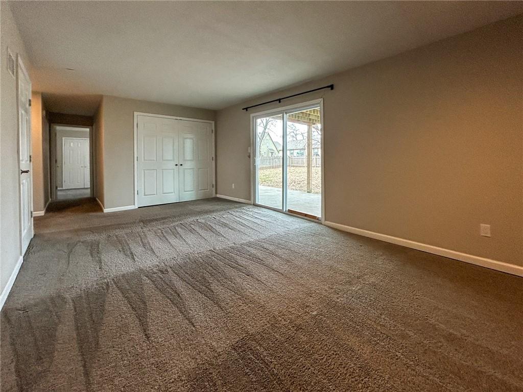 732 Southwest Raintree Drive Lee's Summit, MO 64082 - Photo 23 of 28