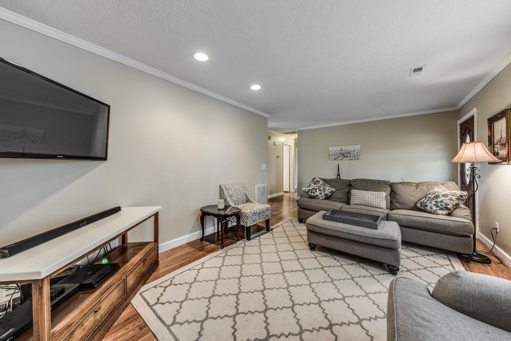 7301 Clarendon Road Powell, TN 37849 - Photo 6 of 24 Gallery Image 6