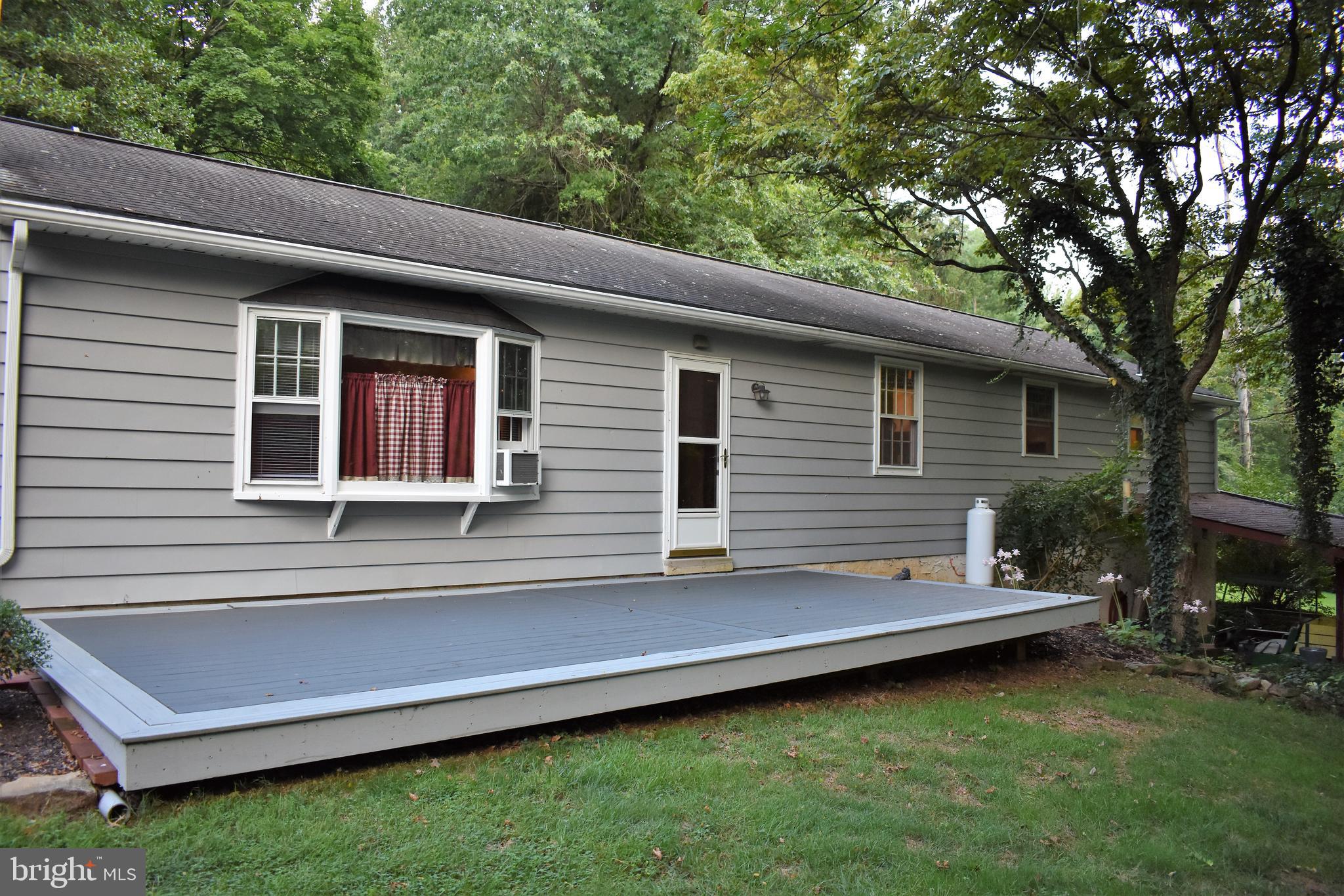 253 Lammey Road Elverson, PA 19520 - Photo 3 of 3 Gallery Image 3