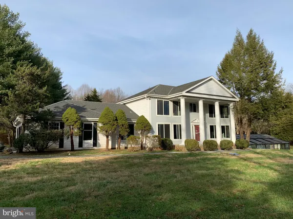 $5,000 | 204 Donmore Drive, Great Falls, VA 22066