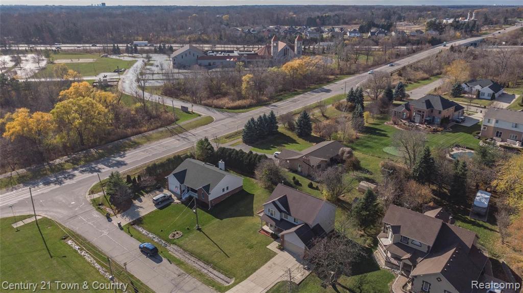 2974 Walbridge Road Rochester Hills, MI 48307 - Photo 78 of 82