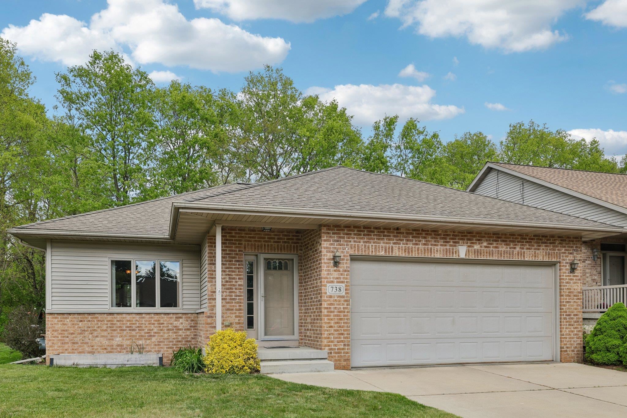 738 8th Street Prairie du Sac, WI 53578 - Photo 1 of 44