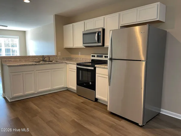 $1,080 | 201 Fire Tower Road, Unit 2, Richlands, NC 28574