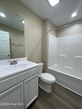 $1,080 | 201 Fire Tower Road, Unit 2, Richlands, NC 28574