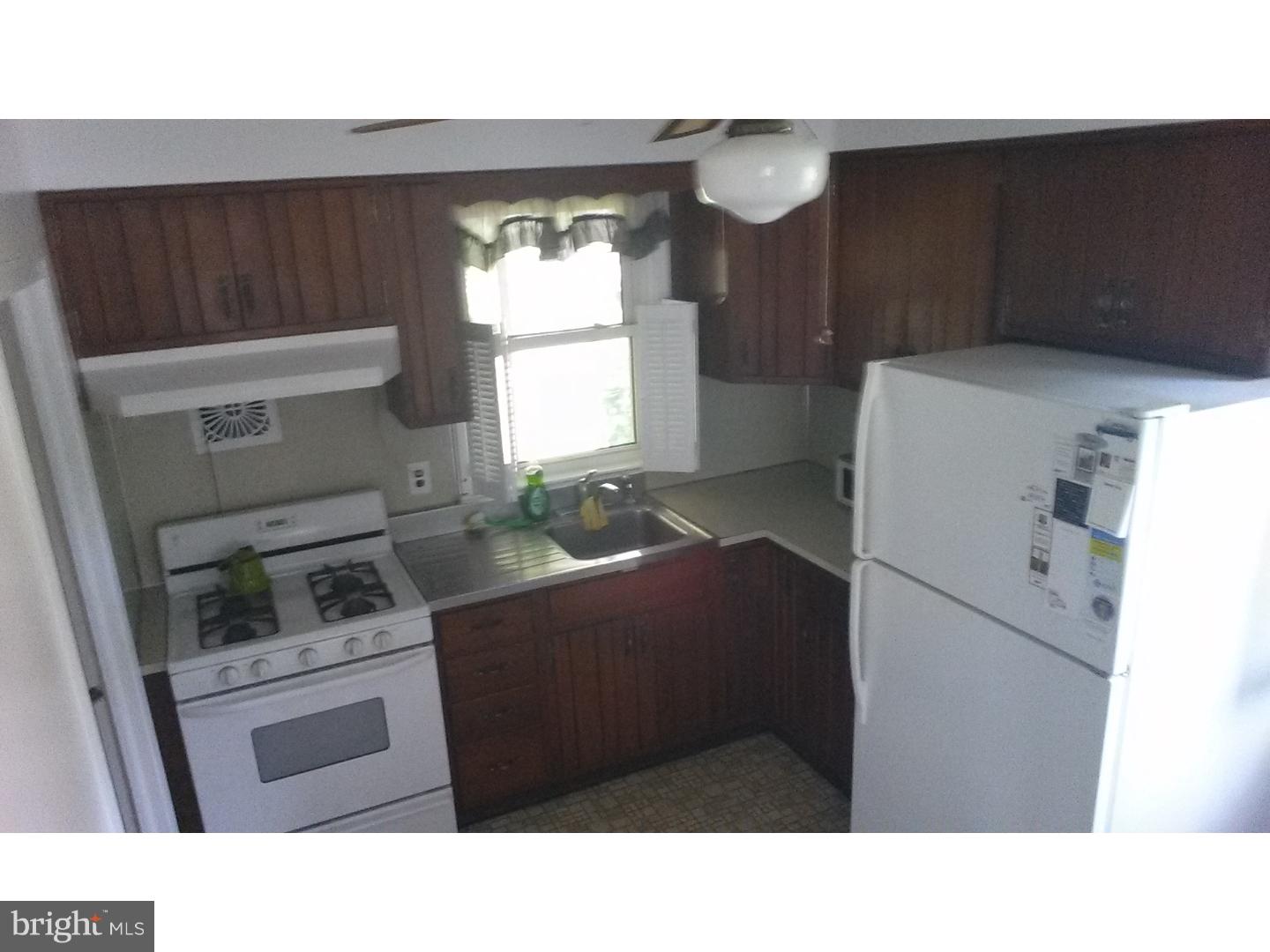 1010 Edann Road Oreland, PA 19075 - Photo 13 of 13 Kitchen