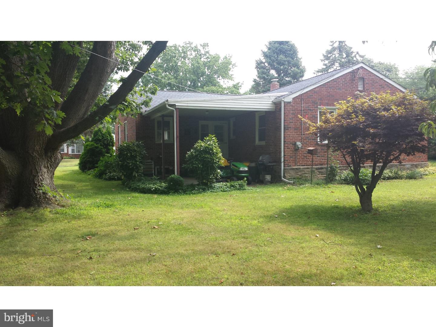 1010 Edann Road Oreland, PA 19075 - Photo 4 of 13 Exterior Side