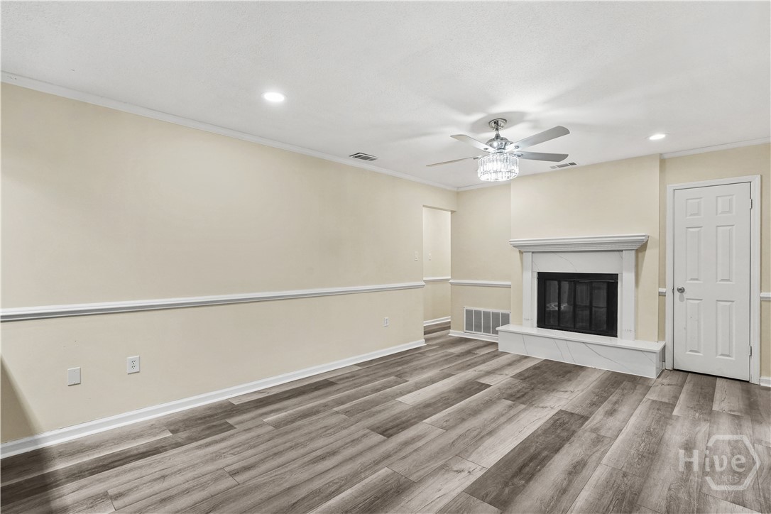 389 Gray Fox Road Hinesville, GA 31313 - Photo 8 of 29