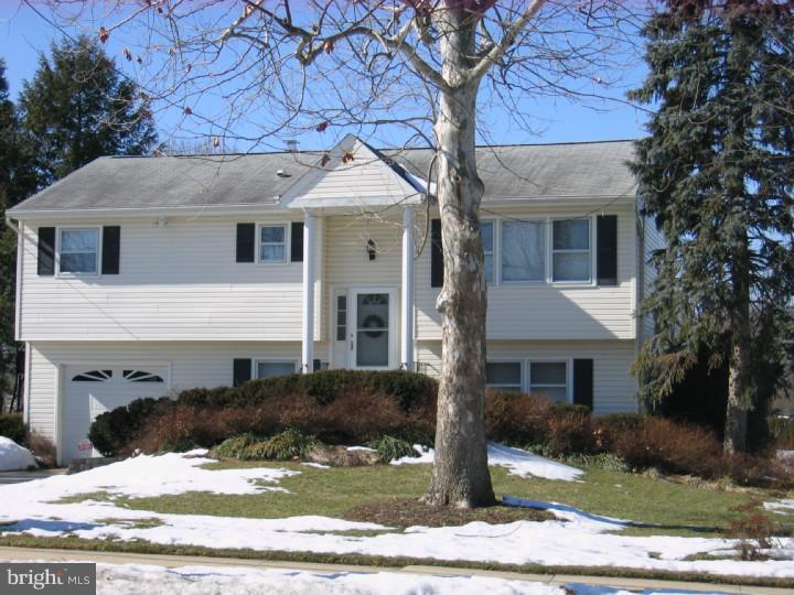 681 Yardville Hamilton Square Road Hamilton, NJ 08691 - Photo 2 of 12 Exterior Front