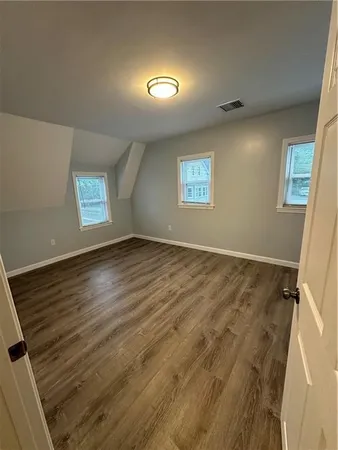 $1,600 | 158 Roger Williams Avenue, Unit 2, East Providence, RI 02916