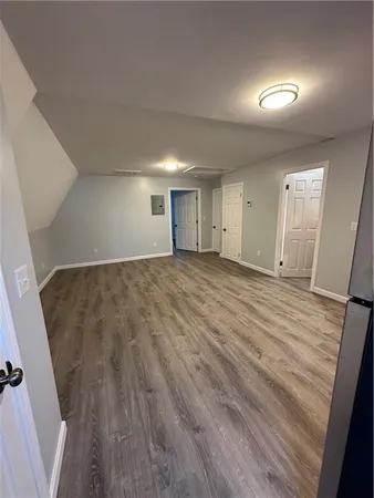 $1,600 | 158 Roger Williams Avenue, Unit 2, East Providence, RI 02916