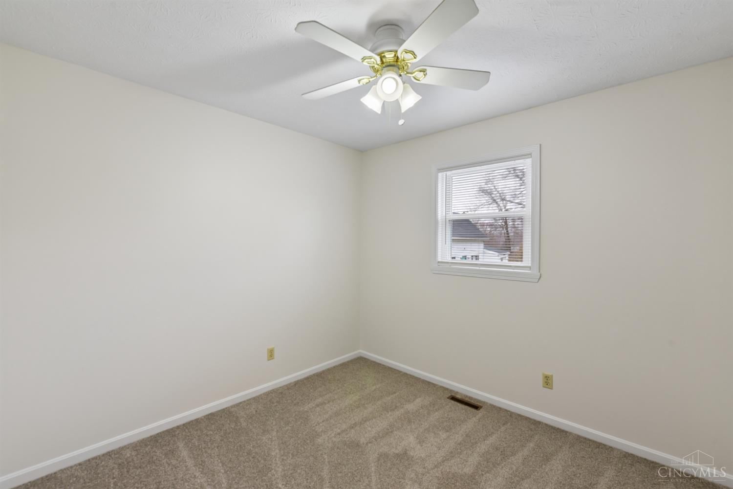 1711 Ebenezer Road Cincinnati, OH 45233 - Photo 15 of 24 Gallery Image 15