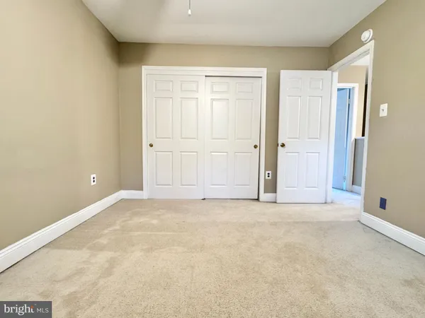 $3,600 | 15407 Skyline Drive, Dumfries, VA 22025