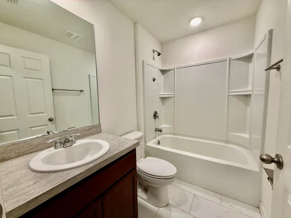 $2,800 | 949 Southwest Fisherman Avenue, Port St. Lucie, FL 34953