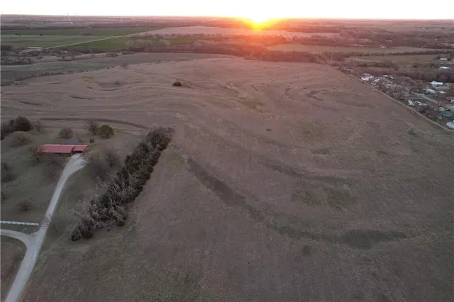 $320,000 | 1476 North 13th Street, Blackwell, OK 74631