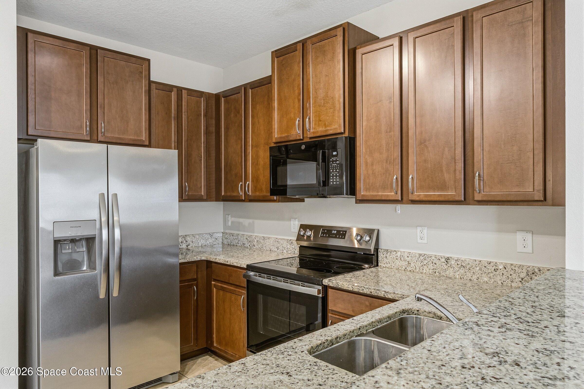 2780 Reston Street, Unit 105 Melbourne, FL 32935 - Photo 17 of 32 Kitchen #3