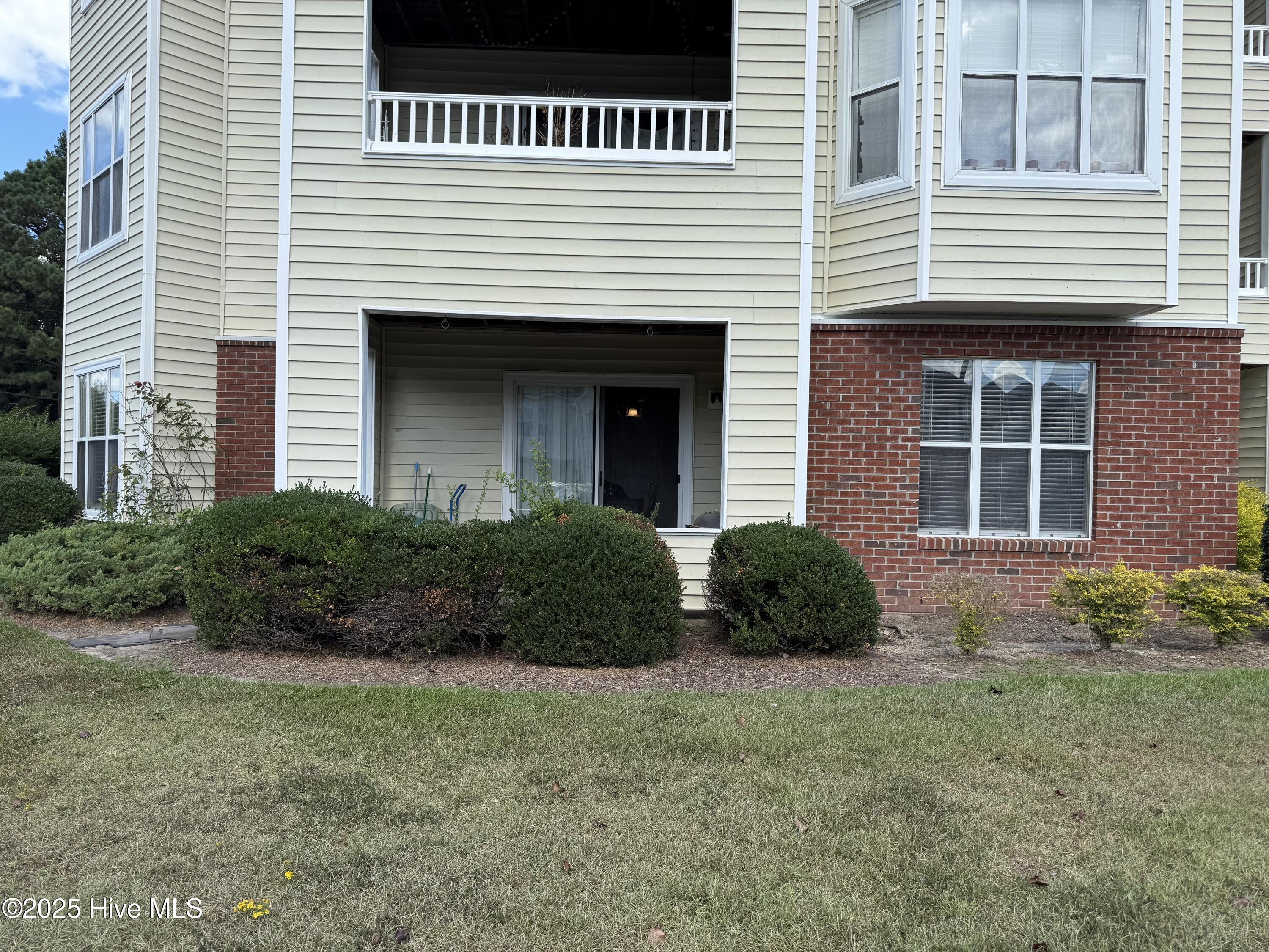 531 Spring Forest Road, Unit A Greenville, NC 27834 - Photo 2 of 16 IMG_3534