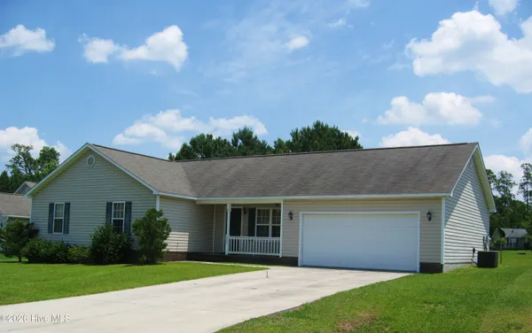 $1,400 | 204 Slate Court, Jacksonville, NC 28546