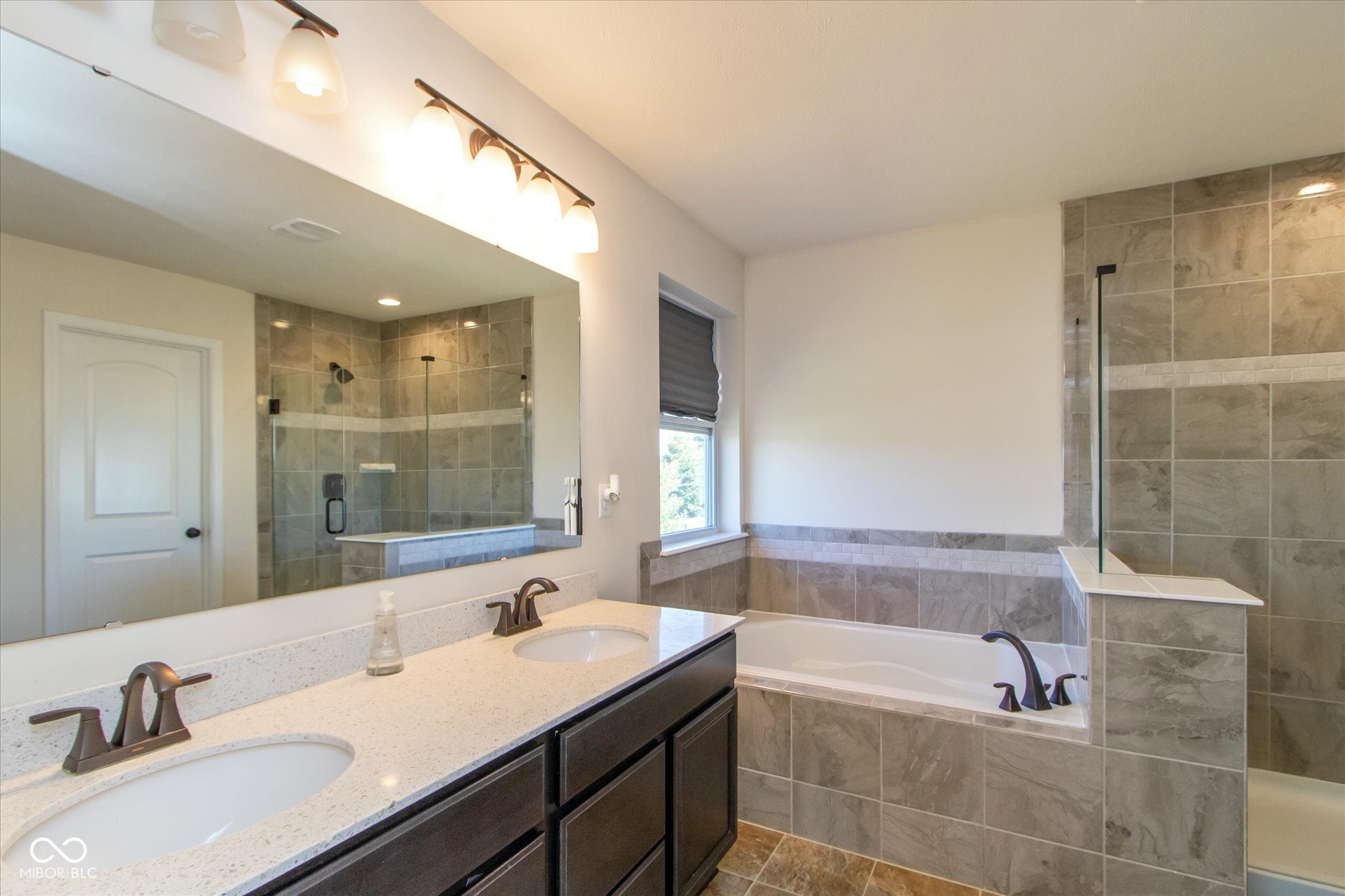 1370 Timber Bluff Road Westfield, IN 46074 - Photo 26 of 37 Gallery Image 26