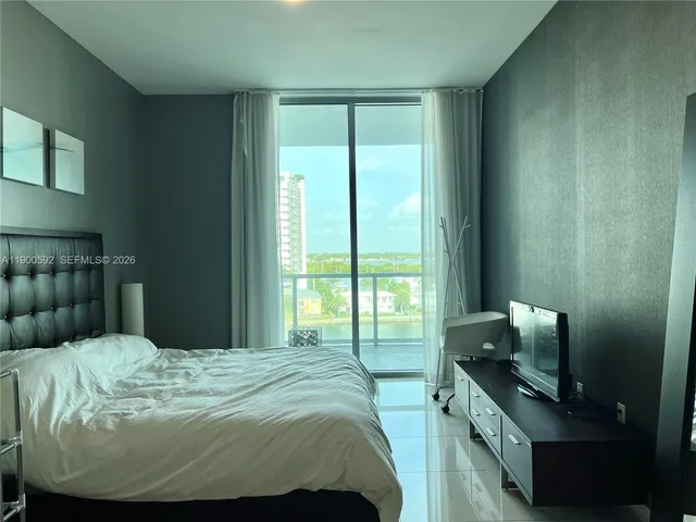 $4,250 | 7928 East Drive, Unit 705, North Bay Village, FL 33141