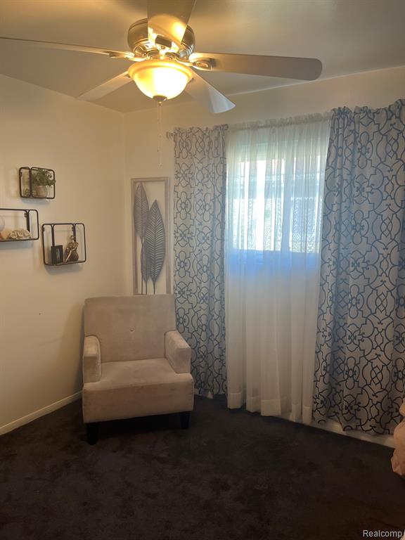 7138 Edgeton Street Hamtramck, MI 48212 - Photo 8 of 15